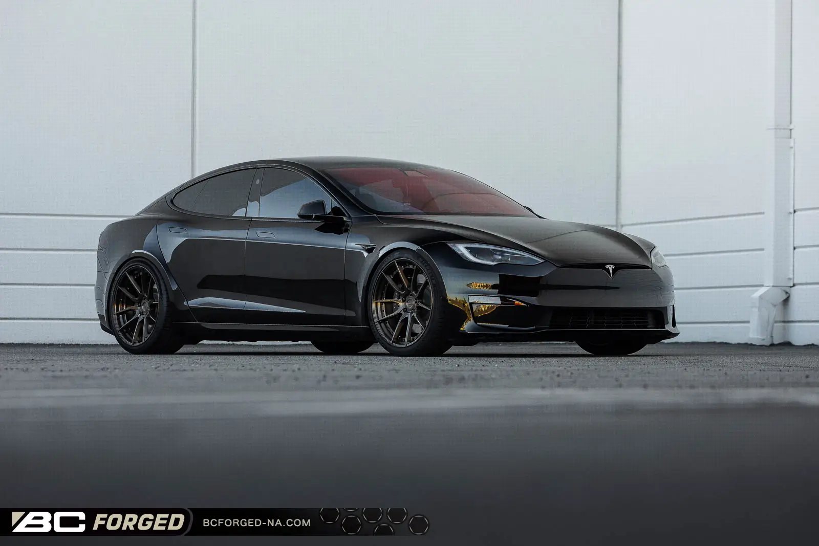 Tesla Model S Plaid on BC Forged HCA162S 2-piece modular wheels